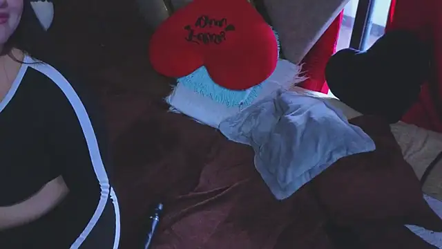 naatashamendozaa's Live XXX Chat