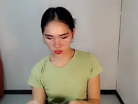 urasiankylie Adlı Modelin Web Kamerası Şovu