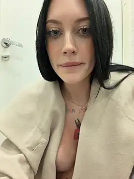 Pokazy przed kamerką – Melissa_crazy