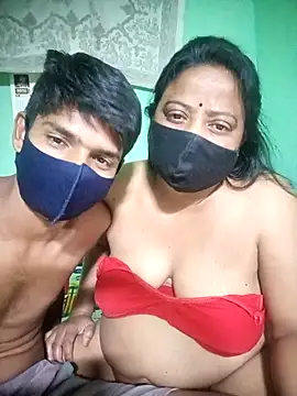 دردشة Group_Of_Lust الجنسية المباشرة