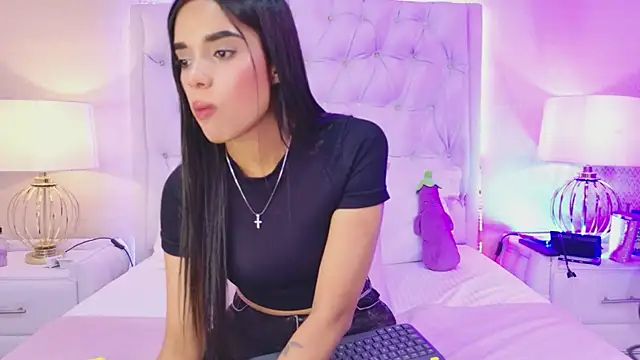 Živý XXX chat MeganRoseh