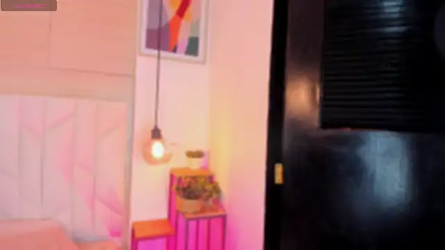 แชท XXX สดของ michele_jones