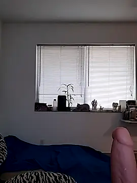 Scarlettishere Show in webcam