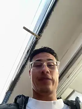 TavoHot_ webkamerás műsora