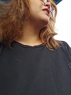 Mari-98's Live XXX Chat