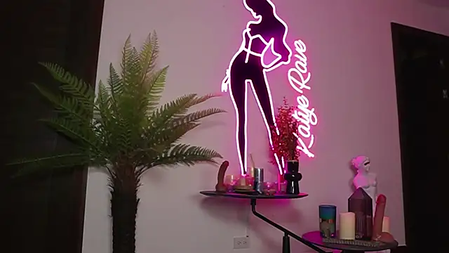 عرض كام Katyerave