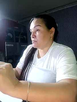 Zuleyka_69のライブXXXチャット