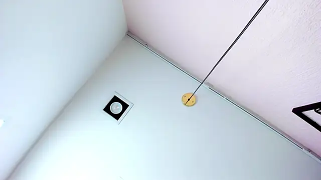 KiaraWild_'s Webcam Show