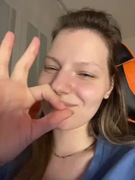 MaryHiggins' Live XXX Chat