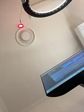 Czat XXX na żywo – hannahst_