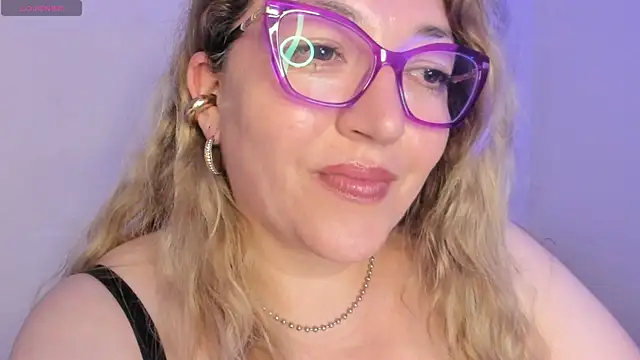 Naty_Mature_ Obrolan Langsung XXX