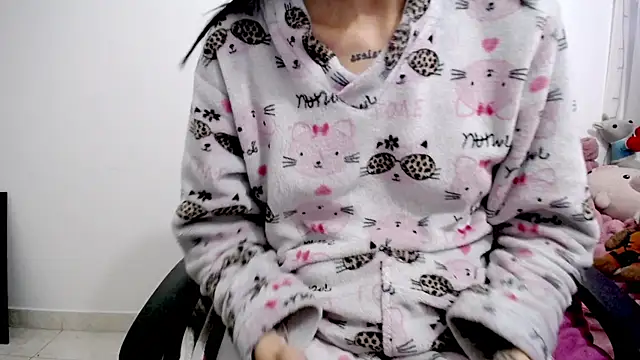 emilialopez 现场XXX聊天