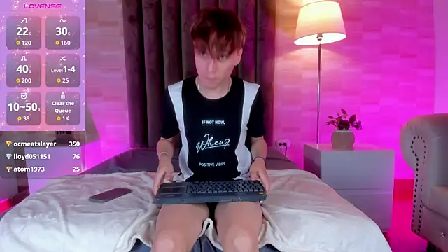 Isaac_Grey – Live XXX-chat