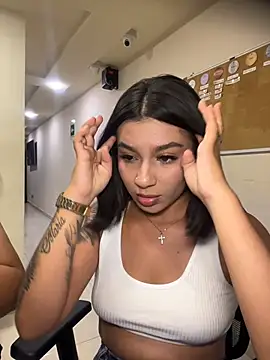 AlyssaRay লাইভ XXX চ্যাট