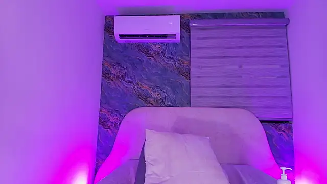 khloe_briss – Live XXX-chat