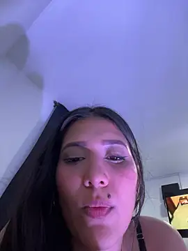 Isabellaa_Joness 现场XXX聊天