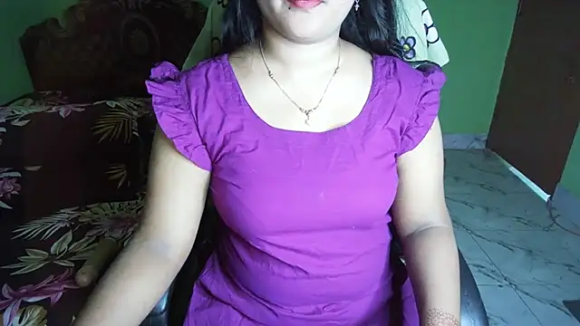 BengaliQueenStar's Live XXX Chat