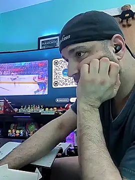 Novabear6996 Show in webcam