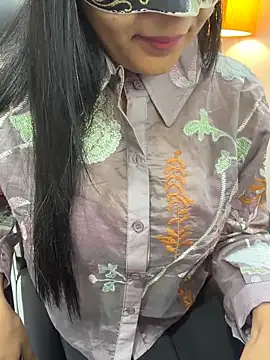 escape_with_me's Webcam Show