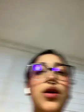 LilithMonette 现场XXX聊天