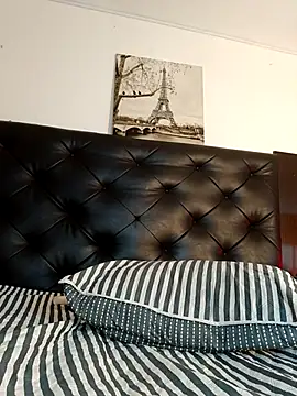 Kymy_marquez: απευθείας συνομιλία ΧΧΧ