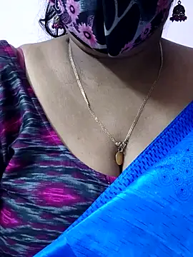 mallu-sumi – Live XXX-chat