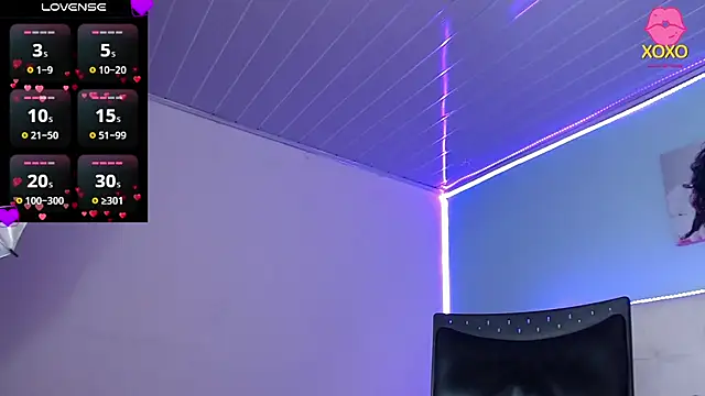 Show modela Lillytits na web-kameri