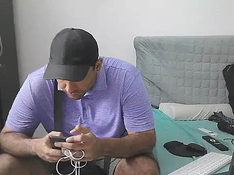 Pokazy przed kamerką – IronSideBear