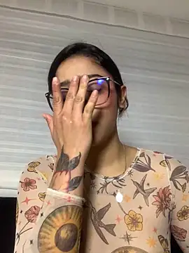 Czat XXX na żywo – LilithMonette