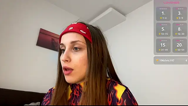 EvaRenard Adlı Modelin Canlı XXX Sohbeti