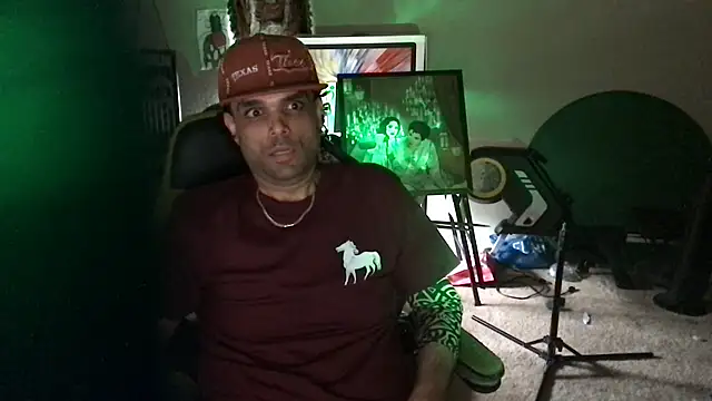 KungFuPanda001's Webcam Show