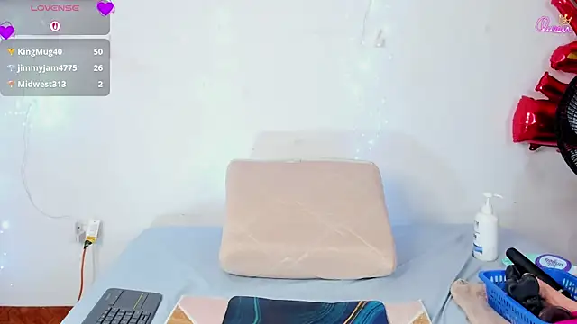 BBW_salome লাইভ XXX চ্যাট