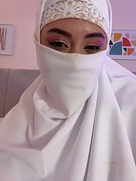 fatiima_ élő XXX-chatje