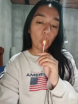 Williams_Hera Chat XXX live