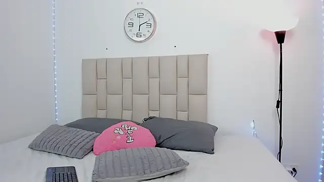 แชท XXX สดของ Sofia_Blosom