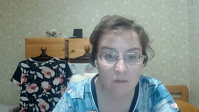 Pokazy przed kamerką – Smart_Rose