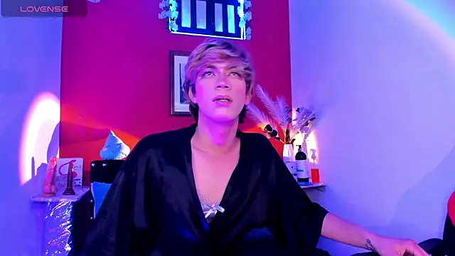 Cooperrosscute233 webcam show