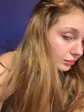 แชท XXX สดของ Emaline_Fane