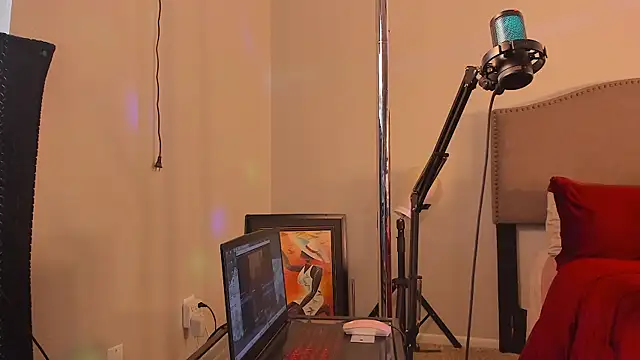 yiauana's Webcam Show