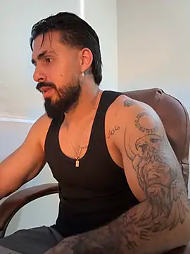 Pokazy przed kamerką – Ryan_Black3