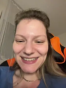 MaryHiggins Chat XXX live