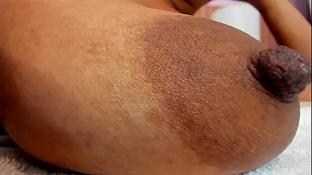 Chatroom XXX en direct de zara_lopez