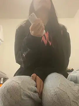 عرض كام Leslycherry