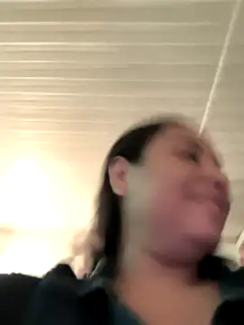 Francesca_ferrari Adlı Modelin Canlı XXX Sohbeti