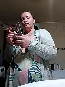 HotStepmommy4's Webcam Show