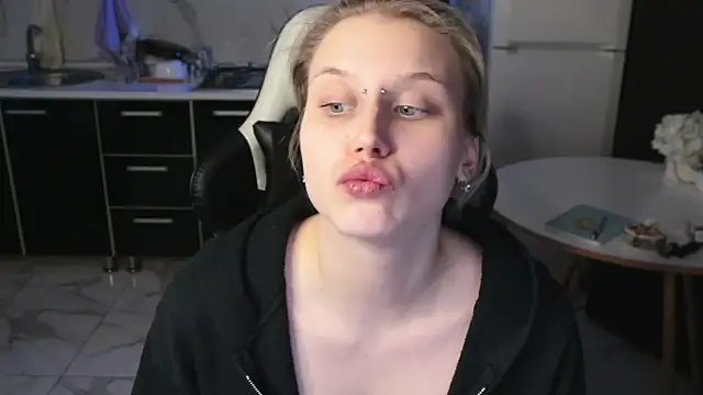 Онлайн чат XXX MertyXX