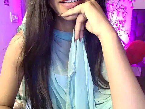 CUTE_princess_143 Chat XXX live