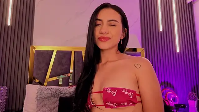 ScarletTorres: онлайн-секс-чат