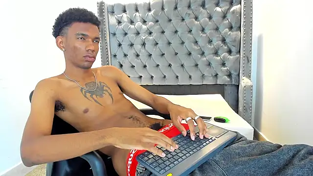 nero_reyd 即時 XXX 聊天