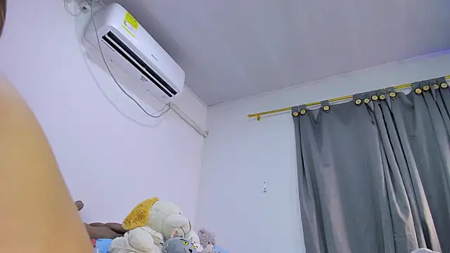 vennuss19: απευθείας συνομιλία ΧΧΧ